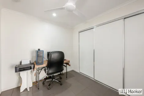Property photo of 16 Martins Court Qunaba QLD 4670