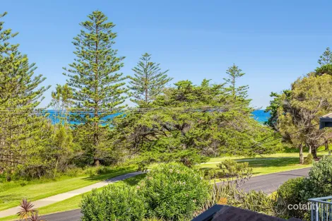 Property photo of 67 Tuross Boulevard Tuross Head NSW 2537