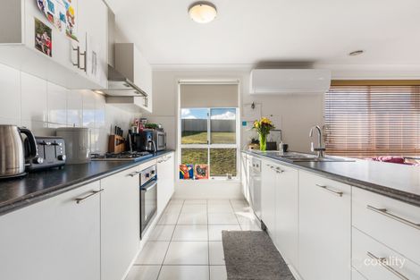 Property photo of 26 Sullivan Circuit Orange NSW 2800