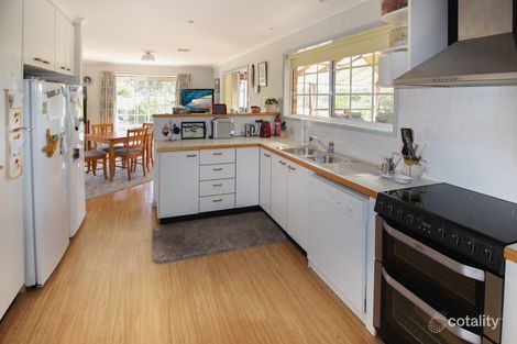 Property photo of 14 Kestral Place Wamboin NSW 2620