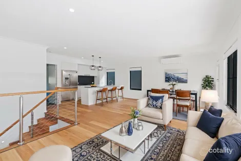 2/155 Baileys Mountain Rd, Upper Coomera, QLD 4209