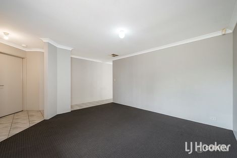 Property photo of 5 Chenies Rest Gosnells WA 6110