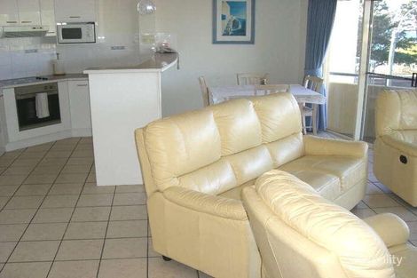 Property photo of 11/496 Esplanade Torquay QLD 4655