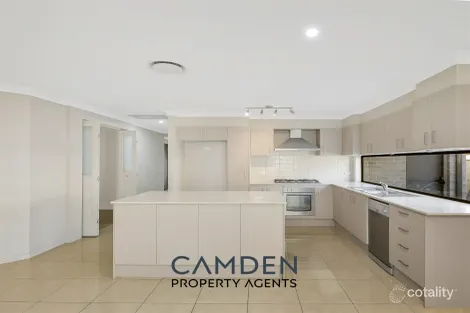 Property photo of 17 Beechey Circuit Oran Park NSW 2570