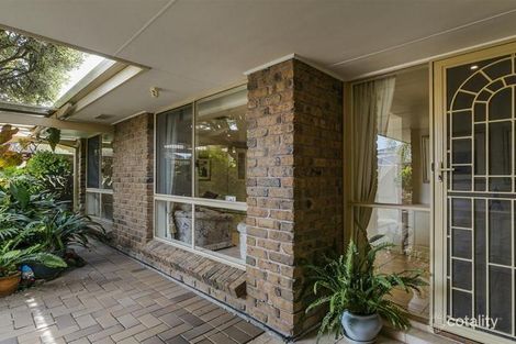 Property photo of 18 Blue Sails Court West Lakes SA 5021