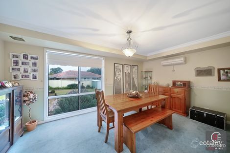 Property photo of 3 Dowle Place Camden South NSW 2570
