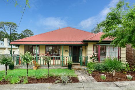12-12a Garden Ave, Mitcham, VIC 3132