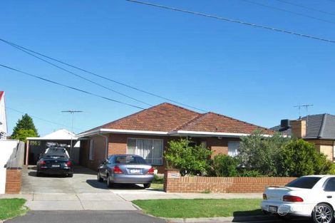 16 Raymond St, Sunshine West, VIC 3020