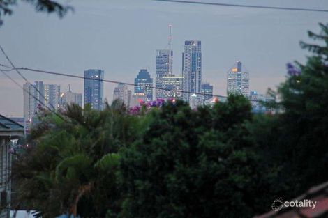 33 Sunny Ave, Wavell Heights, QLD 4012