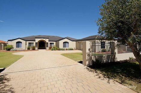 13 San Javier Cir, Secret Harbour, WA 6173