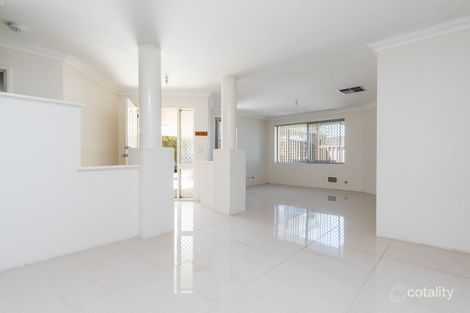 Property photo of 14 Woolerong Walk Marangaroo WA 6064
