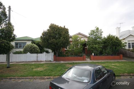 Property photo of 52 Bourke Crescent Geelong VIC 3220