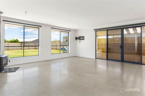 Property photo of 13 Boettcher Road Middleton SA 5213