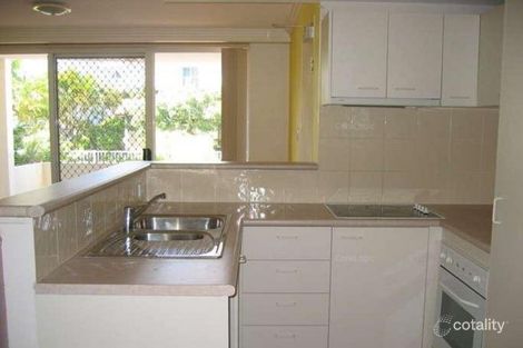 Property photo of 2/7 Whiting Street Labrador QLD 4215