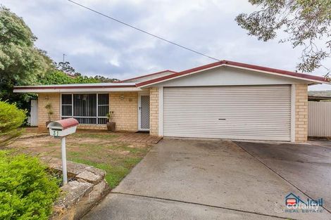 31 Carawatha Ave, Mount Nasura, WA 6112