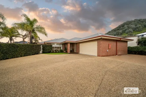 6 Toy Ct, West Wodonga, VIC 3690