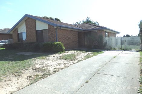 Property photo of 15 Ashford Close Hampton Park VIC 3976