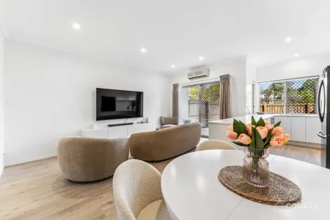 Property photo of 28/1-5 Cascade Drive Underwood QLD 4119