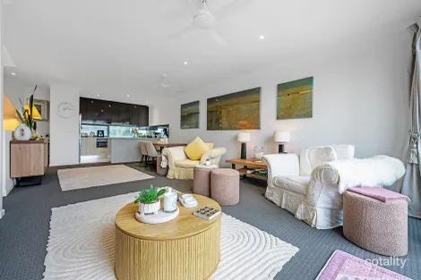 Property photo of 16/5036 Emerald Island Drive Carrara QLD 4211
