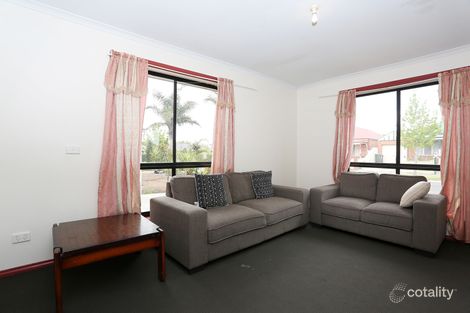 Property photo of 27 Bradworth Street Craigieburn VIC 3064