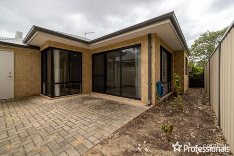 Property photo of 12/99 Lowanna Way Armadale WA 6112