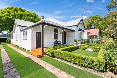 Property photo of 7 Roxburgh Street Lorn NSW 2320