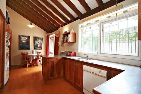 10 Burrandong Cres, Baulkham Hills, NSW 2153