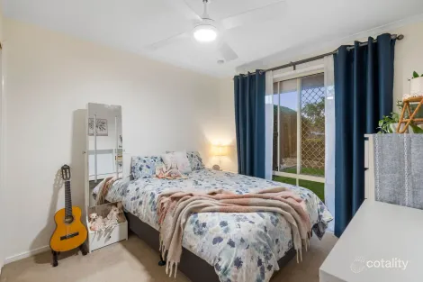 Property photo of 3 Elbe Place Meadowbrook QLD 4131