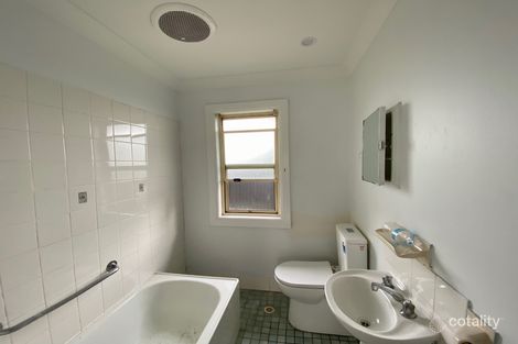 Property photo of 11 Boree Place Macquarie Fields NSW 2564