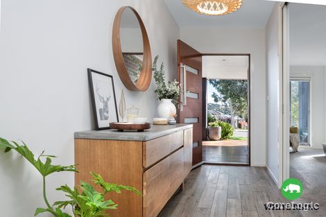 Property photo of 8 Pickering Street Googong NSW 2620
