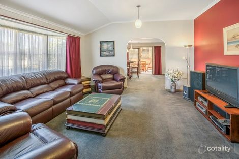 Property photo of 16 Herrington Avenue Carrum Downs VIC 3201