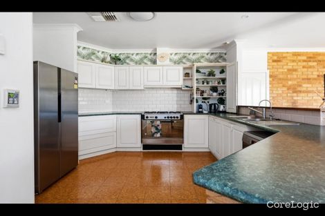 Property photo of 13 Wright Court Somerville WA 6430