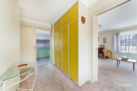 Property photo of 31 Cockman Way Orelia WA 6167