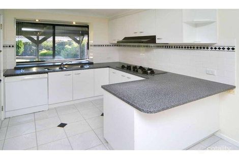 Property photo of 12 Dobroyd Court Lalor VIC 3075