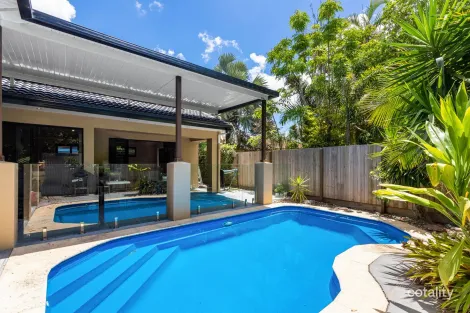 Property photo of 19 Phoenix Circuit Sippy Downs QLD 4556
