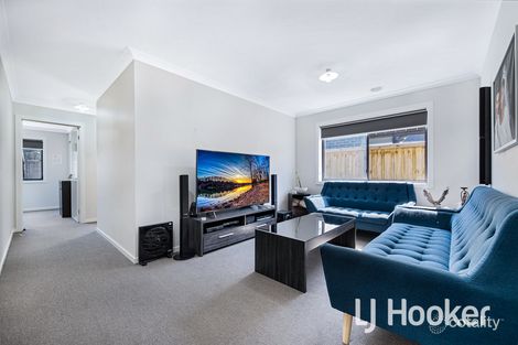 Property photo of 28 Alphey Road Clyde North VIC 3978