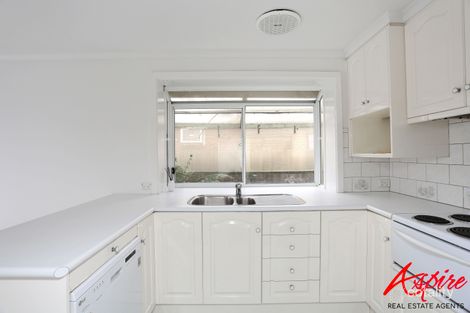Property photo of 24 Hooker Road Werribee VIC 3030