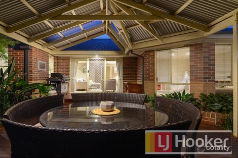 Property photo of 8 Canet Grove Narre Warren South VIC 3805