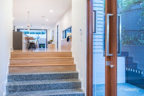 Property photo of 31 Arc Street Coorparoo QLD 4151