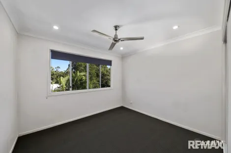 Property photo of 21 Dunk Place Little Mountain QLD 4551