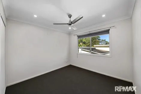 Property photo of 21 Dunk Place Little Mountain QLD 4551