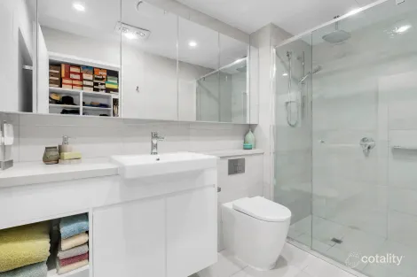Property photo of 205/50 Ferry Road West End QLD 4101