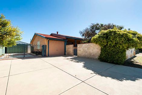 495 Safety Bay Rd, Safety Bay, WA 6169