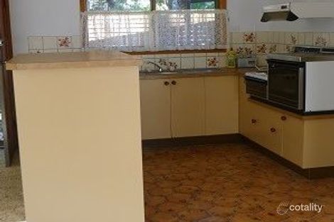 Property photo of 2/67 Patrick Crescent Saratoga NSW 2251
