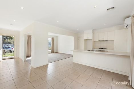 Property photo of 9 Leonard Street Wendouree VIC 3355