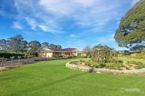 Property photo of 7 William Dowle Place Grasmere NSW 2570
