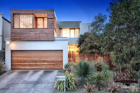 14 Kinloch Gr, Greenvale, VIC 3059