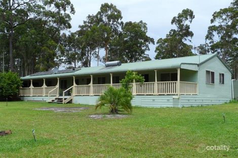 204 Aerodrome Rd, Nabiac, NSW 2312