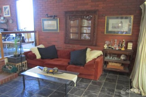 Property photo of 323 Tinworth Avenue Mount Clear VIC 3350