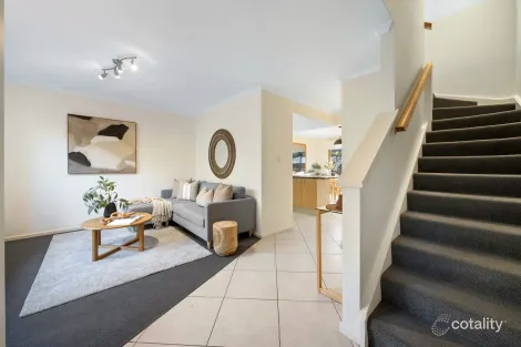 Property photo of 4/9 Mayfair Place Wynn Vale SA 5127